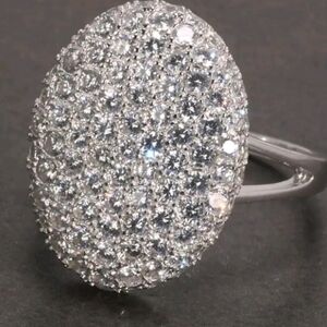 Dazzling Silver Crystal Ring